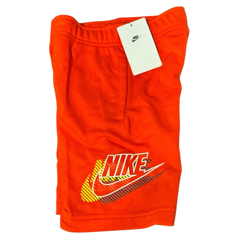 Nike Boys Picante Red Shorts size kids 7 new - Picture 2 of 3
